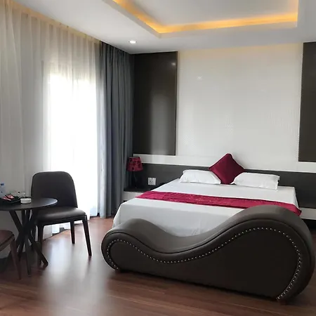Ha Long Trendy Hotel